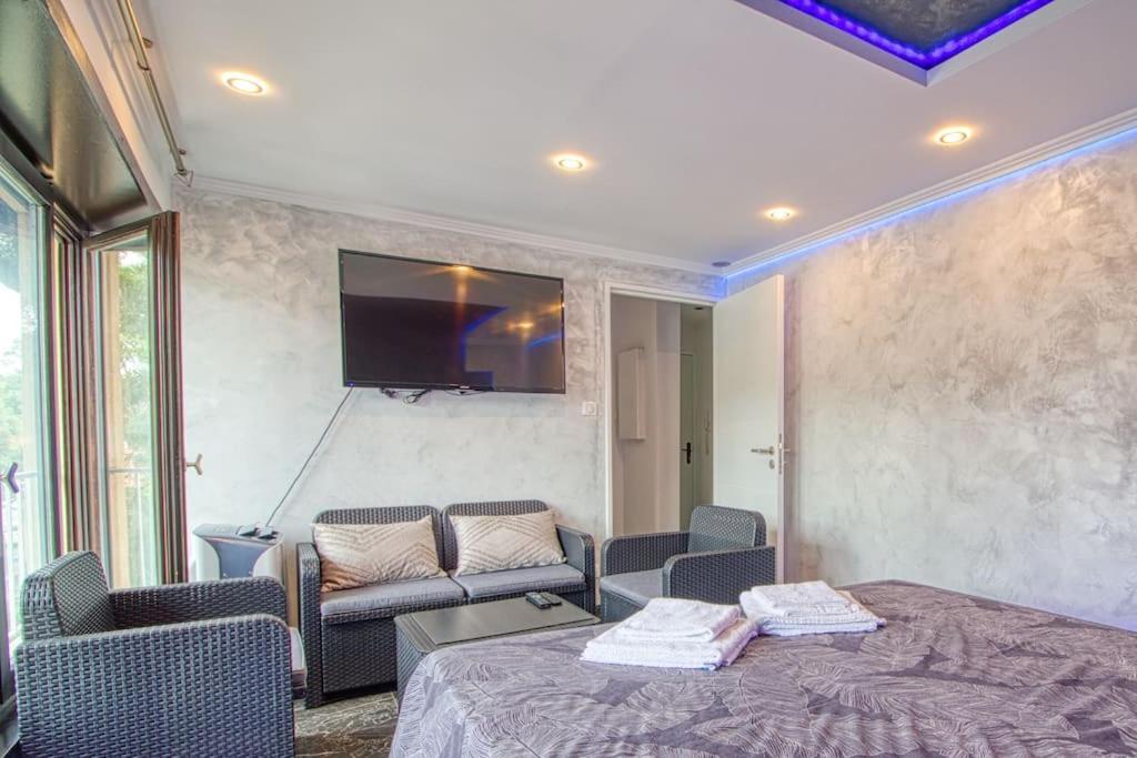 Appart Hotel Avec Sauna, Jacuzzi, สตราสบูร์ก ภายนอก รูปภาพ